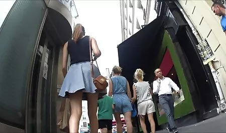 忙しいラティーナと映画を見る アダルト ビデオ 無料 女性