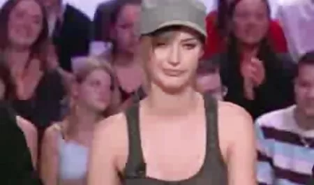 S porningerポルノパーティーでフルスピード 女性 の ため の エロ ビデオ