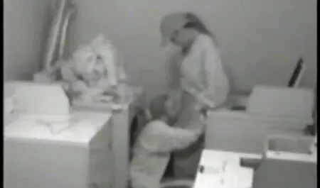 ロシアの母は彼女の息子を育てた 女性 アダルト ビデオ 無料