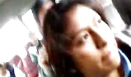 裸の妹は弟を誘惑します 女 アダルト ビデオ