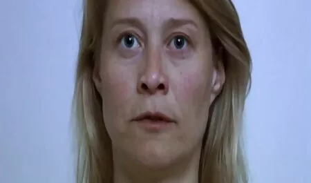 KatyaはKonikに彼女が彼女の友人を失ったことを示すことに決めました 女性 の ため の エロ ビデオ